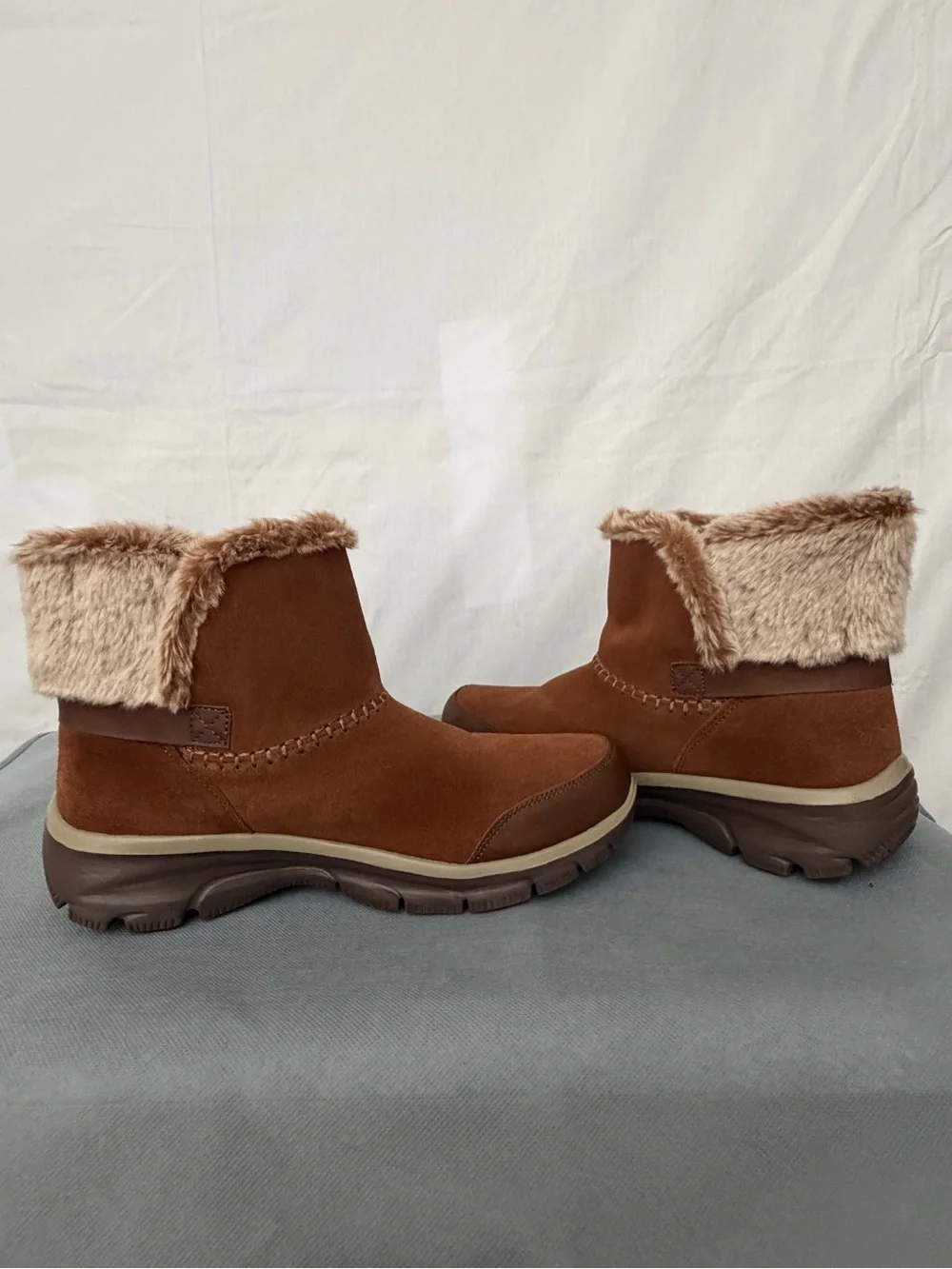 Skechers Easy Going Quantum Brown Women’s Boots Size 10 (B242)
